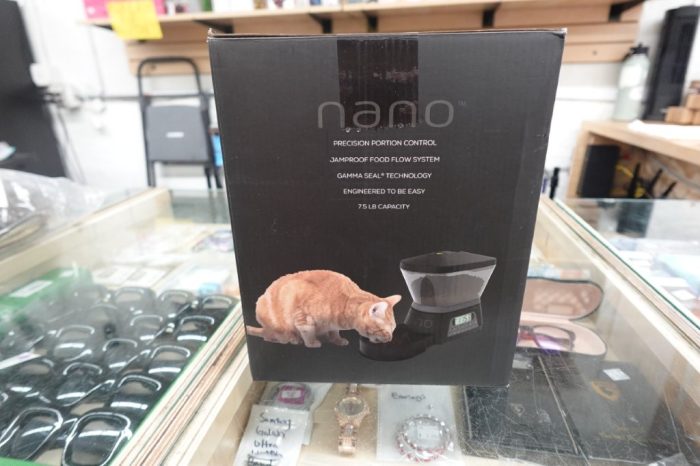 Gamma2 Nano Programmable Automatic Cat and Dog Pet Feeder - Holds 7.5 Pounds - Image 5