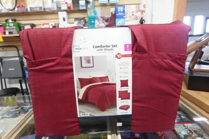 Mainstays 10 Piece Red Texture Bed in a Bag Comforter Set with Sheets Size Full - Image 2