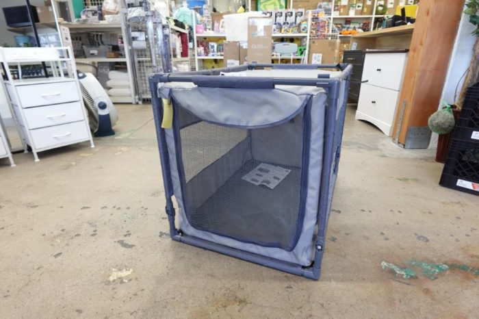Sport Pet Designs Portable Folding Dog Kennel Holder in Gray Size Large - Image 2