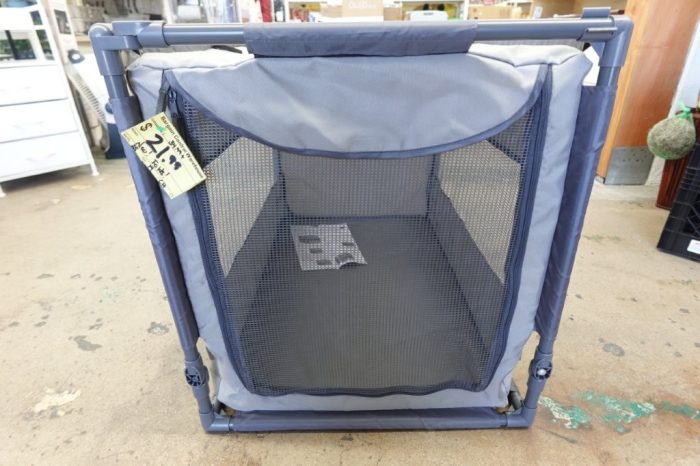 Sport Pet Designs Portable Folding Dog Kennel Holder in Gray Size Large - Image 3