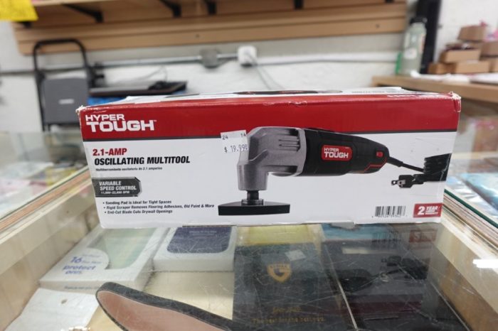 Hyper Tough 2.1 Amp Corded Oscillating Multi-function Project Tool - Image 2