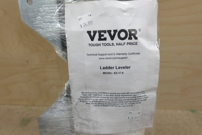 VEVOR Ladder Leveler 11.4 inch Expansion Length Steel Ladder Leveling Tool - Image 7