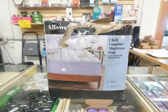 Allswell Washable Gel Memory Foam Chill Comfort Mattress Pad Size Full - Image 2