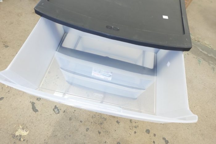 Sterilite Storage 3 Drawer Plastic Storage Cart with Clear Pull Out Drawers - Black - Image 5