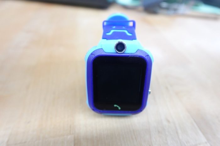 Smartwatch with GPS Tracker Texting and Calling Cell Phone Watch for Kids - Image 3