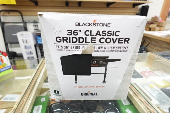 Blackstone Original 36" Griddle Soft Protective Cover - 67" L x 27" W x 25" H - Image 2