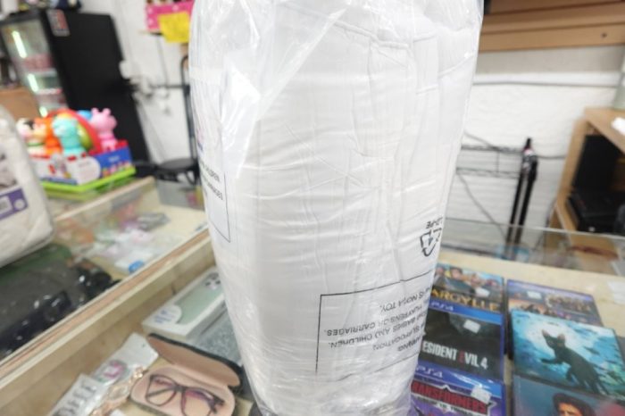 EMONIA Full White Mattress Topper Extra Thick Pad Cover with Deep Elastic Pocket - Image 2