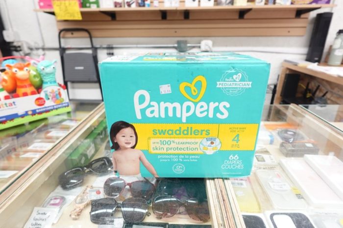 Size 4 Pampers Swaddlers Baby Diapers Skin Protection - 66 Count - Image 2