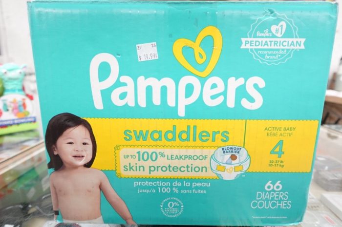 Size 4 Pampers Swaddlers Baby Diapers Skin Protection - 66 Count - Image 3