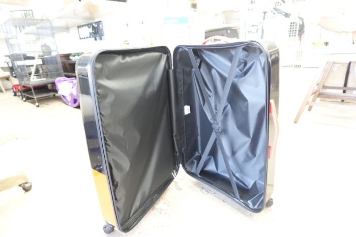 Disney Mickey Mouse Pants 28" Check in Hard-Side ABS 360 Suit Case Luggage - Image 7