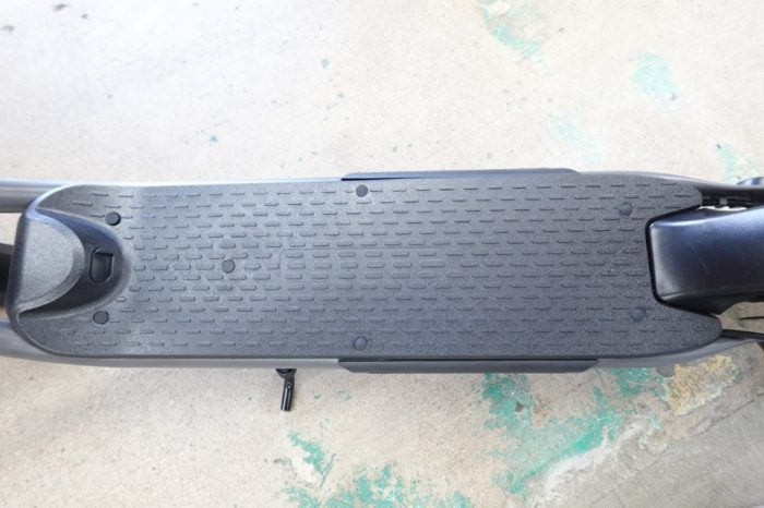 SISIGAD HY-B15 300W 8.5" Foldable Electric Scooter 19Mph Speed - Image 9
