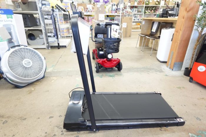 1.5 HP Electric Treadmill Walking with LCD Display for Home & Under the Desk - Image 3