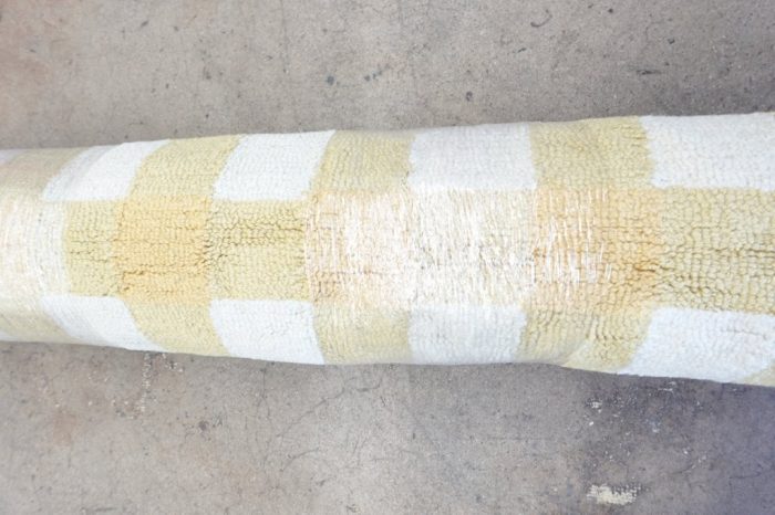 Momeni Geo India Hand Made Wool Geometric Yellow Area Rug 7'6" X 9'6" - Image 5