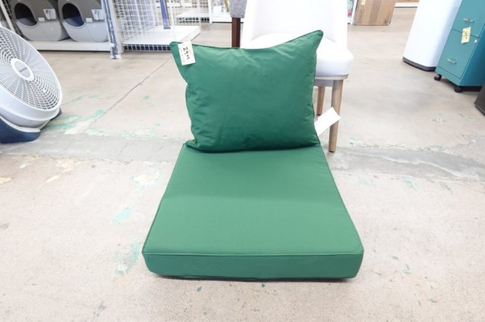 downluxe Outdoor Chair Patio Cushions 24x24 Removable Cover 2 Piece - Green - Image 2
