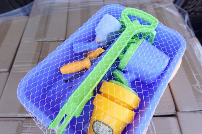 Bulk Buy - 55 ct - Overstock Pallet of Kids Garden Wagon and Tool Toy Set - Image 7