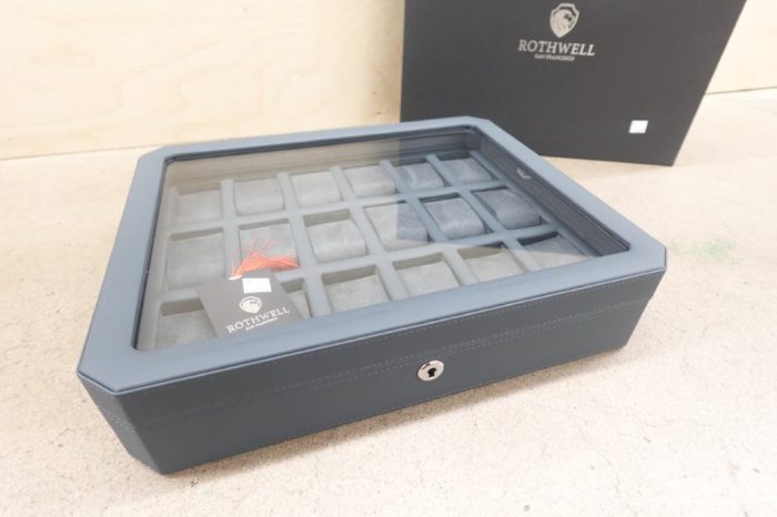 ROTHWELL 18-Slot Watch Case Luxury Watch Box Real Glass Top Lockable - Carbon - Image 2
