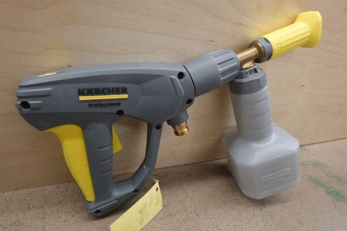 Force Pressure Washer Gun Handle with Kärcher Cup foam lance Basic 3 & Karcher iSolar 28' high pressure hose - Image 7