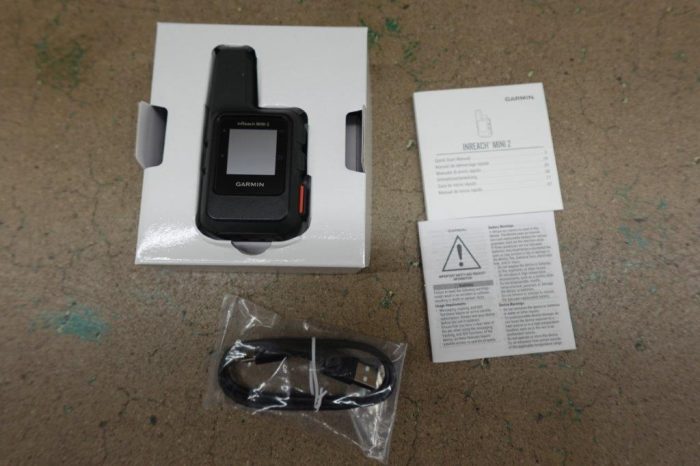 Garmin inReach Mini 2 Lightweight and Compact Satellite Communicator Hiking Handheld - Black - Image 3