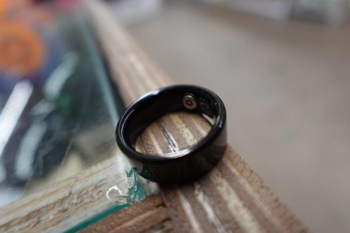 Waterproof Smart Ring for Women/Men Health and Fitness Tacking - Black - Image 3