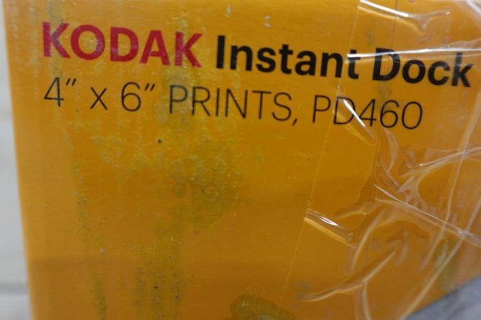 KODAK Dock Plus 4PASS Instant Photo Printer (4x6 inches) + 10 Sheets - Image 4