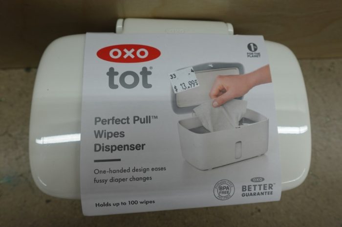 OXO Tot Perfect Pull Wipes Dispenser - Gray - Image 6