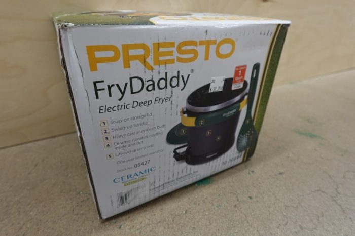 Presto 05427 FryDaddy Electric Deep Fryer - Green/Gold - Image 2