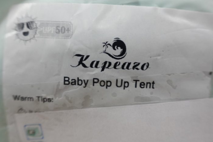 Baby Pop-Up Beach Tent with UPF 50+ UV Protection & Mosquito Net - Image 3