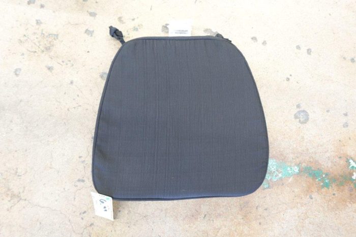 D-Shaped 2.5" Thick Dining Kitchen Chair Seat Cushions with Ties in Black - Image 4