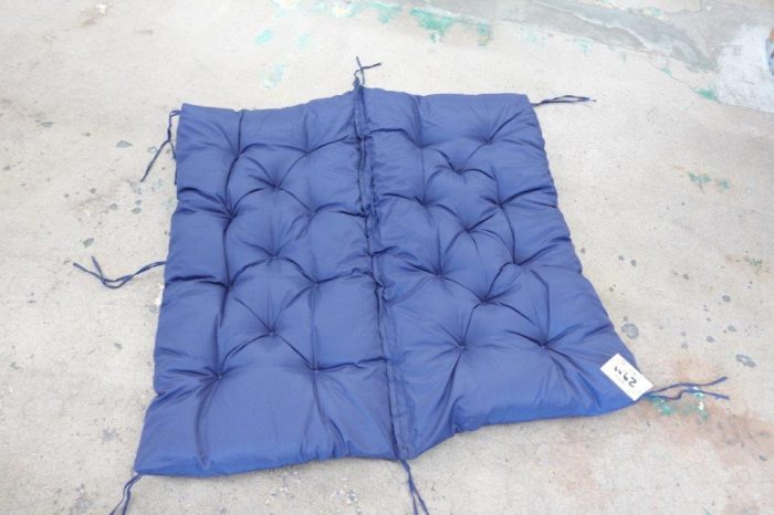 Replacement Cushion for Outdoor Patio Porch Swing in Navy Blue (40" x 40") - Image 3