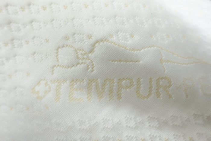 Tempur-Pedic TEMPUR-Body Pillow - Image 5