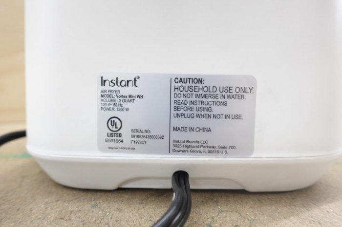 Instant Pot Vortex 2QT Mini Air Fryer in White - Image 5