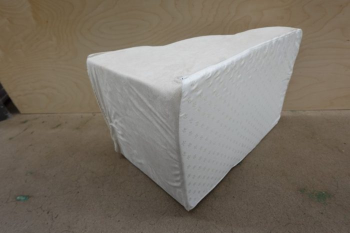 3 Step Pet Steps Cat Dog Ramp / Stairs for Small Dogs in Camel - Image 4