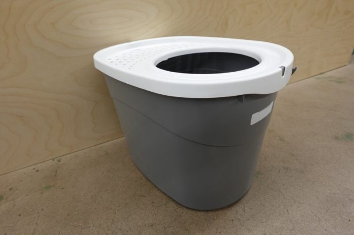 Large Top Entry Enclosed Cat Litter Box with Scoop & Lid in Gray/White - Image 2