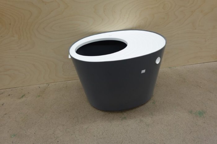 Large Top Entry Cat Litter Box with Litter Catching Lid and Scoop in Gray - Image 3