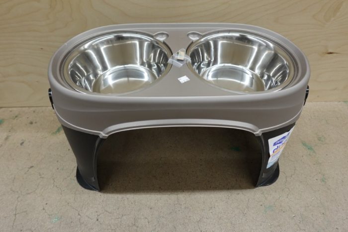 Petmate Easy Reach Pet Diner Elevated Dog Bowls - Black/Pearl Tan Large - Image 2