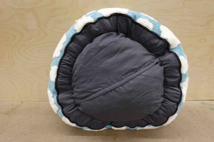 LE SURE 30'' Donut Dog Bed Medium Size Plush & Anti Slip Bottom - Blue - Image 5