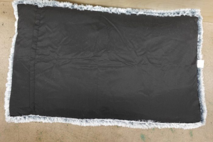 XXL Dog Bed Pet Crate Pad Mat for Kennel Cages 48" x 29" in Grey - Image 4