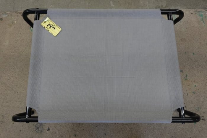 Amazon Basics Elevated Dog Bed for Small Dogs 36 x 22 x 7.5 Inch - Grey - Image 4