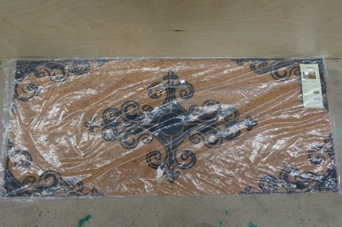 Rubber-Cal Large Oversized Traditional Fleur de Lis French Door Mat 24x57" - Image 3