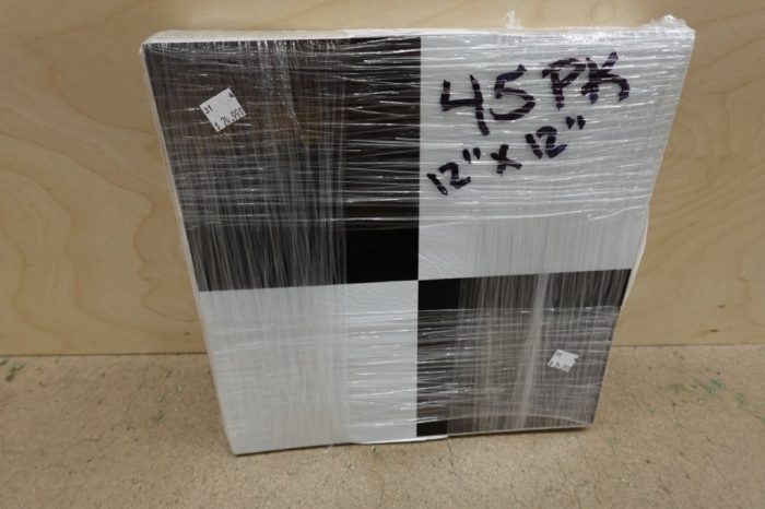 45 Sterling Self Adhesive Vinyl Floor Tiles 12"x12" Black and White Pattern - Image 4