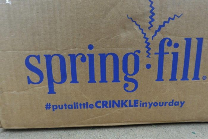 10 lb Crinkle Cut Paper Filler and Crafting in Ivory - Image 4