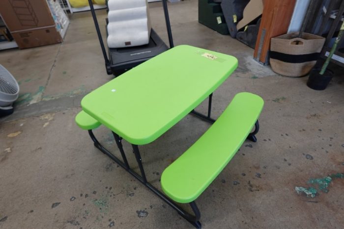 Lifetime Kids Picnic Table - Lime Green - Image 2