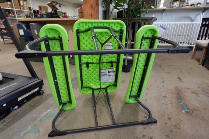 Lifetime Kids Picnic Table - Lime Green - Image 4