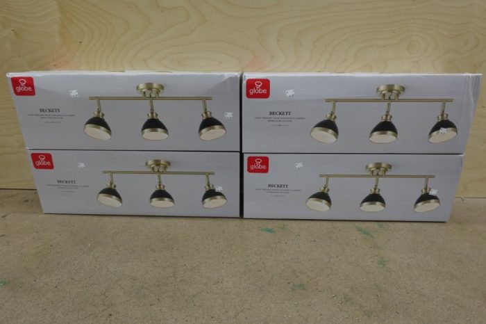 GLOBE Electric 22" 3-Light Track Lighting Gold Black Light Fixture - Image 2