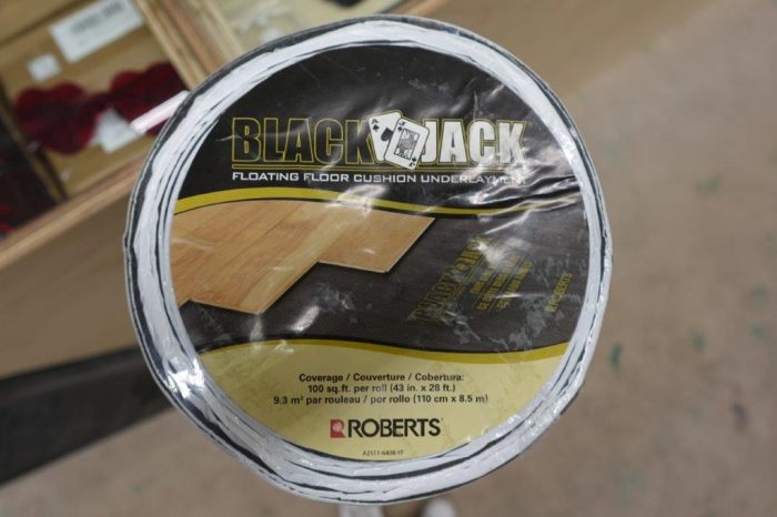 ROBERTS Black Jack Underlayment - 100 sq. ft. Roll - 43" x 28' x 2.5 mm - Image 2