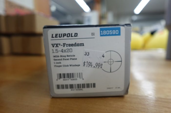 Leupold VX-Freedom 1.5-4x20 (1 inch) Pig-Plex Reticle Riflescope - Image 6