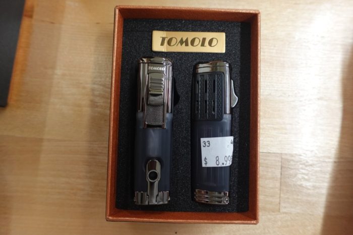 2 Pack Torch Cigar Lighter Triple Jet Flame Refillable with Cigar Punch - Image 4