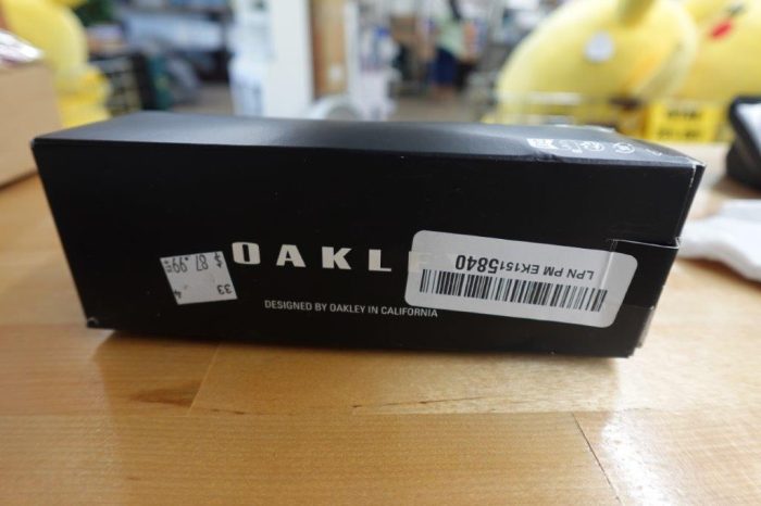 Oakley Men's Ox5141 Deadbolt Round Prescription Eyeglass Frames - Black - Image 5