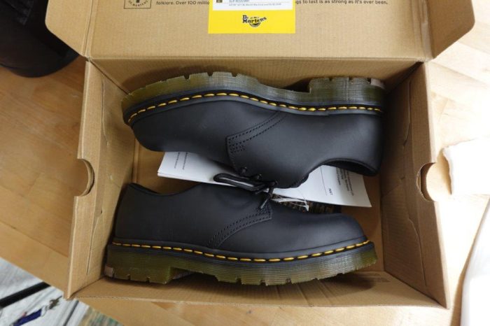 Dr. Martens Unisex-Adult Food Service Shoe size m9 w10 - Black - Image 2