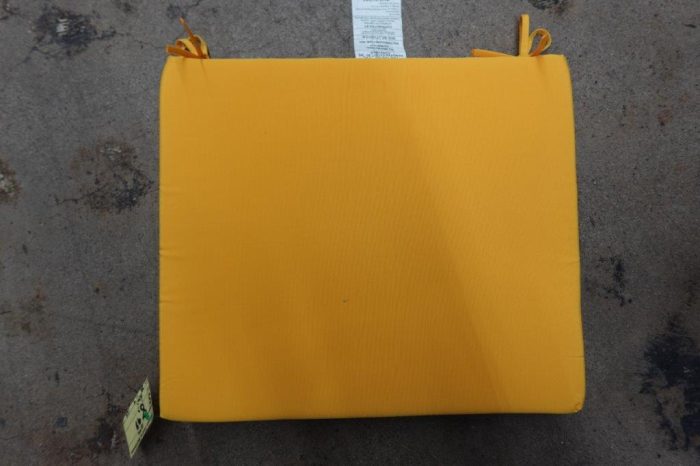HARBOREST Outdoor Patio Chair Cushions 18.5"x16"x3" - Yellow - Image 3